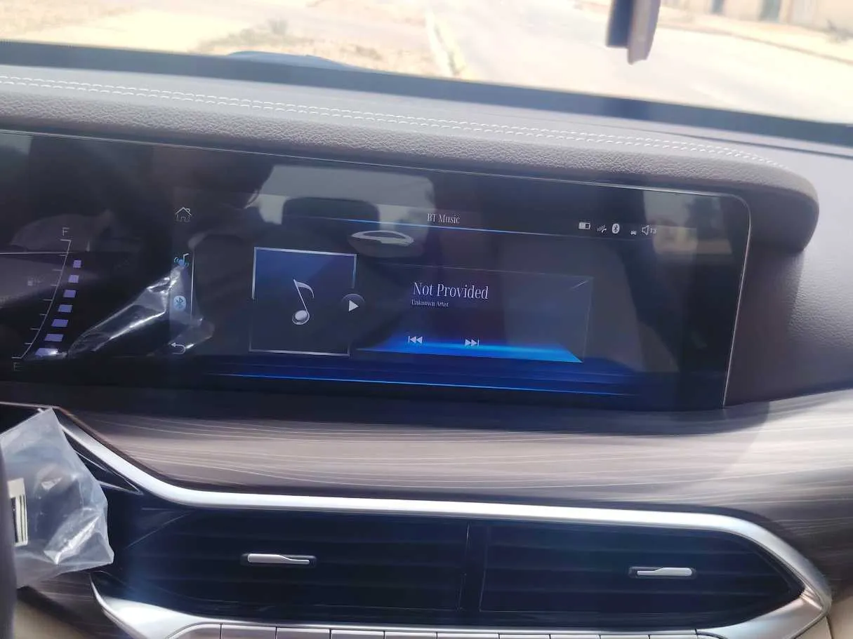 Car image 21