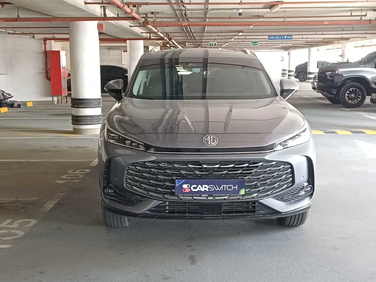 Car image 2