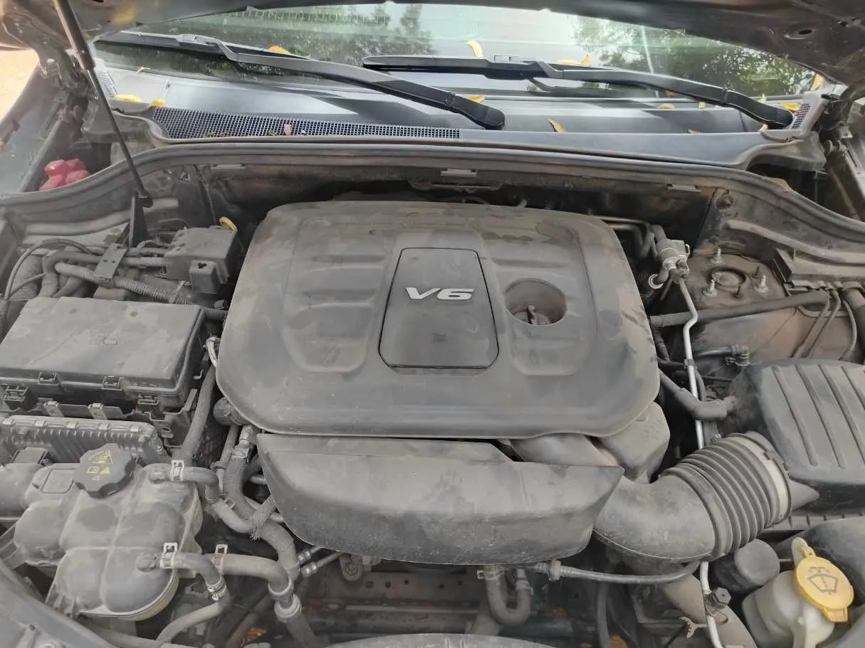 Car image 49