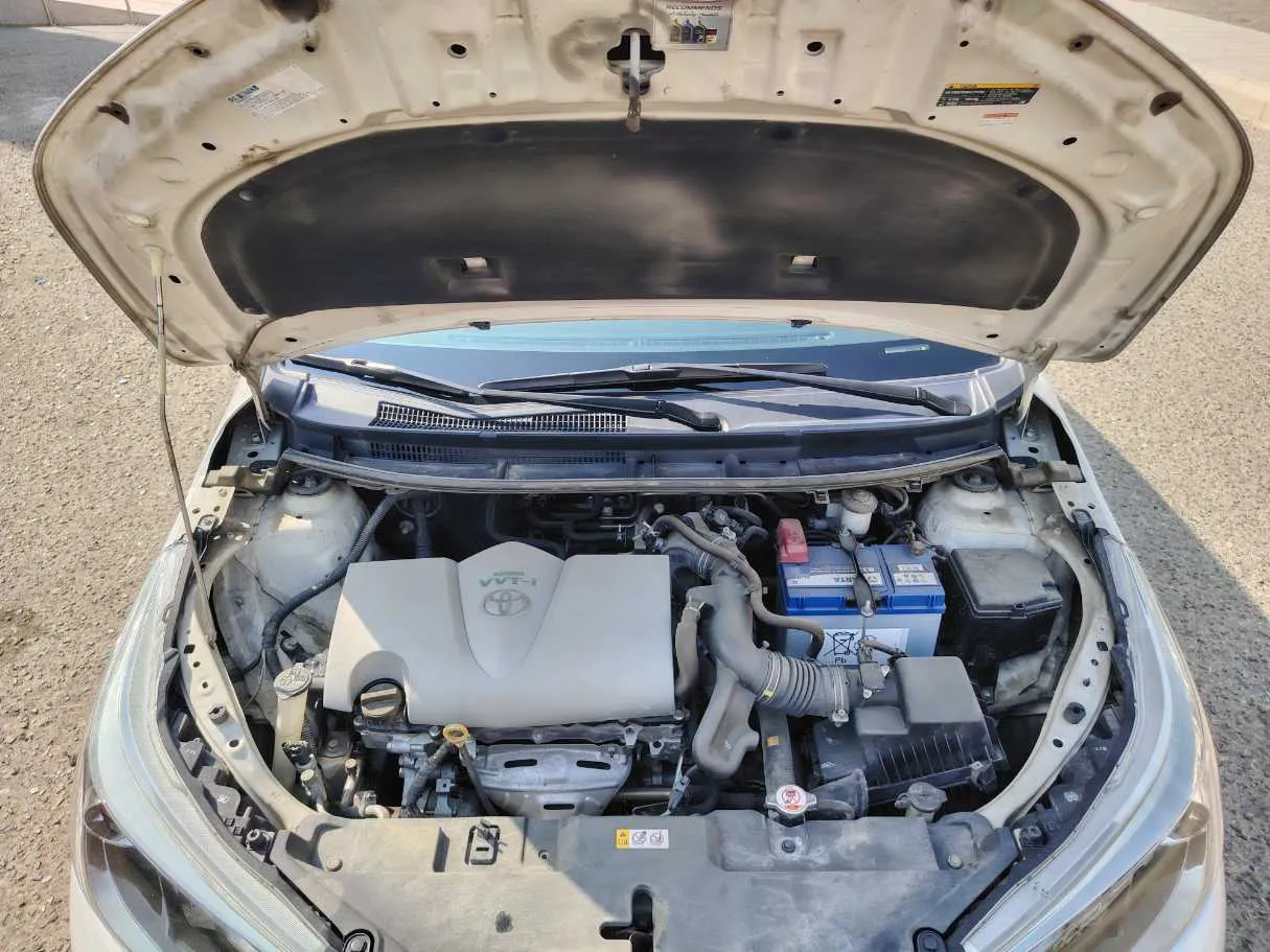 Car image 29