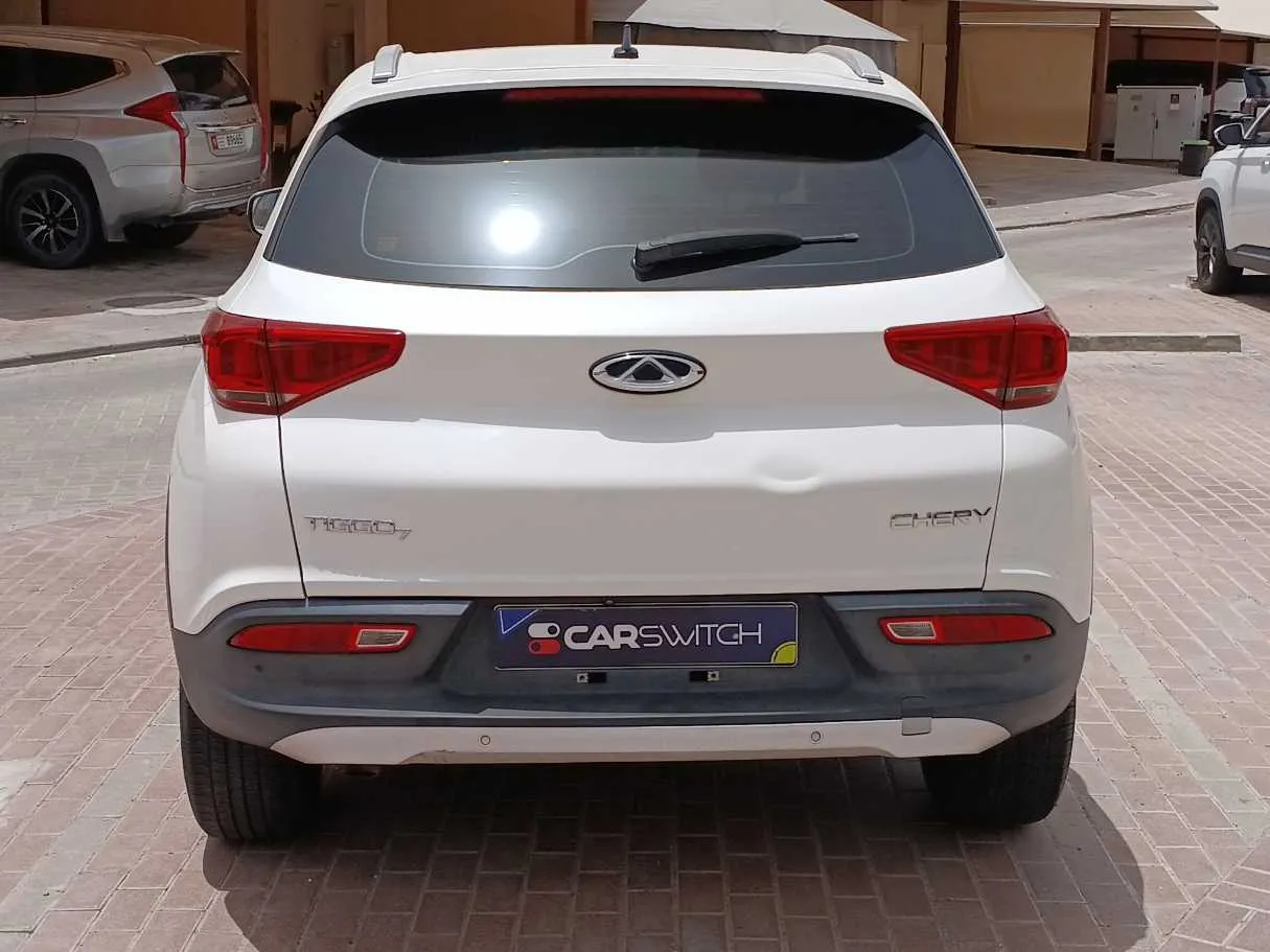 Car image 6