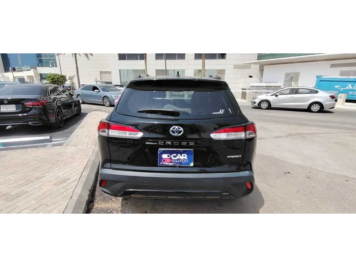 Car image 6