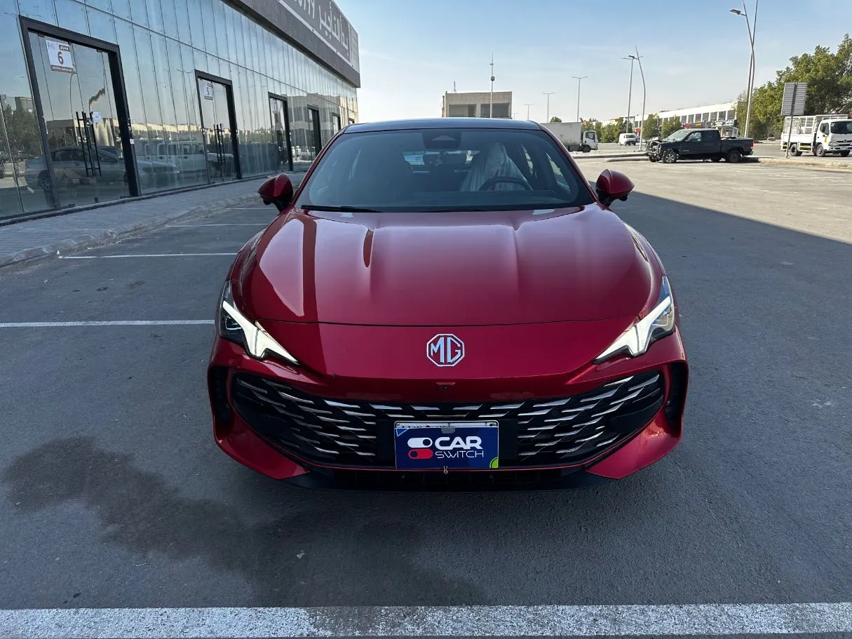 Car image 2