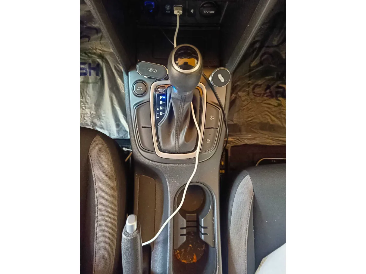 Car image 22
