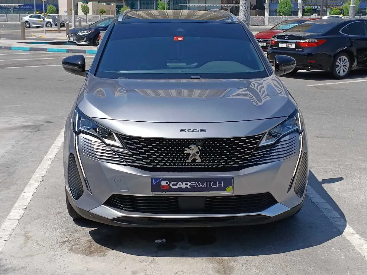 Car image 2