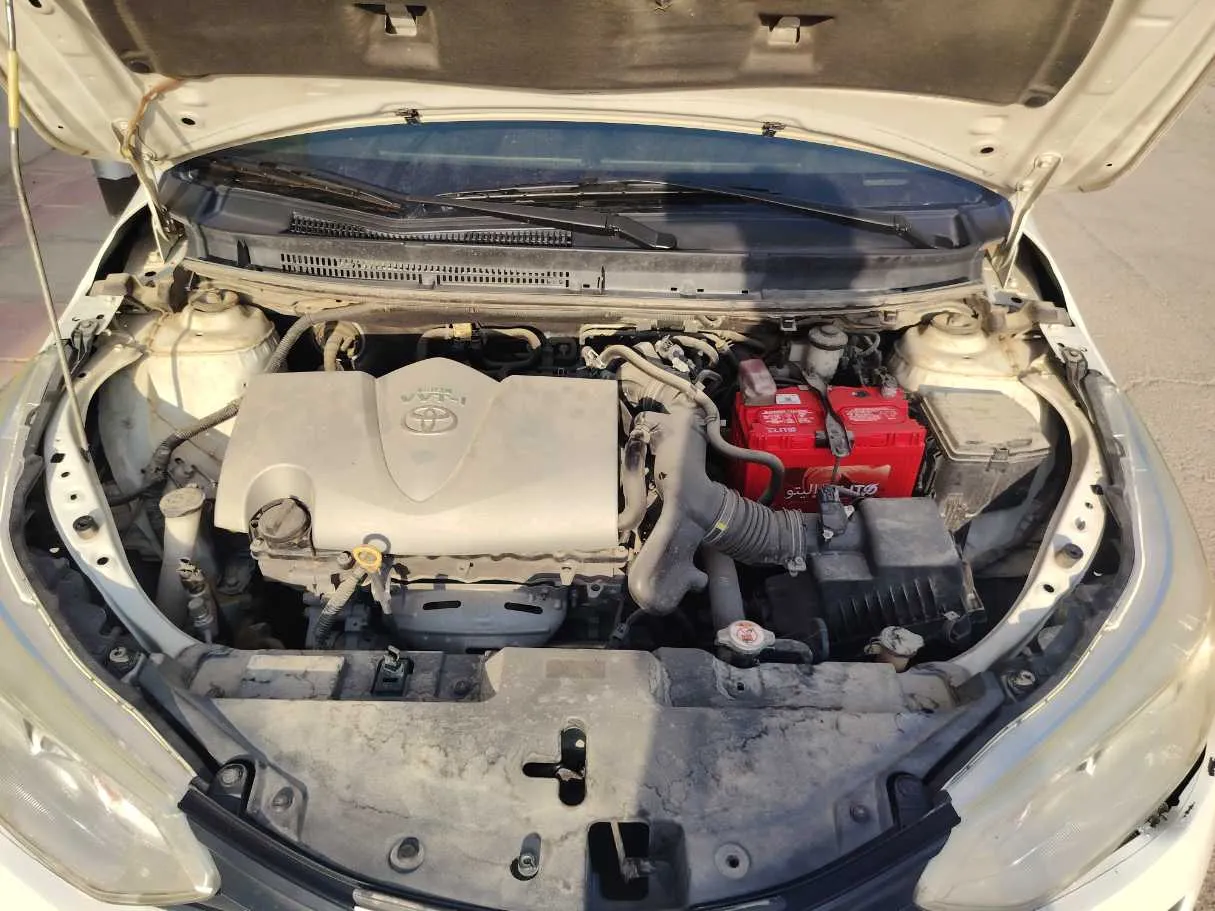 Car image 28