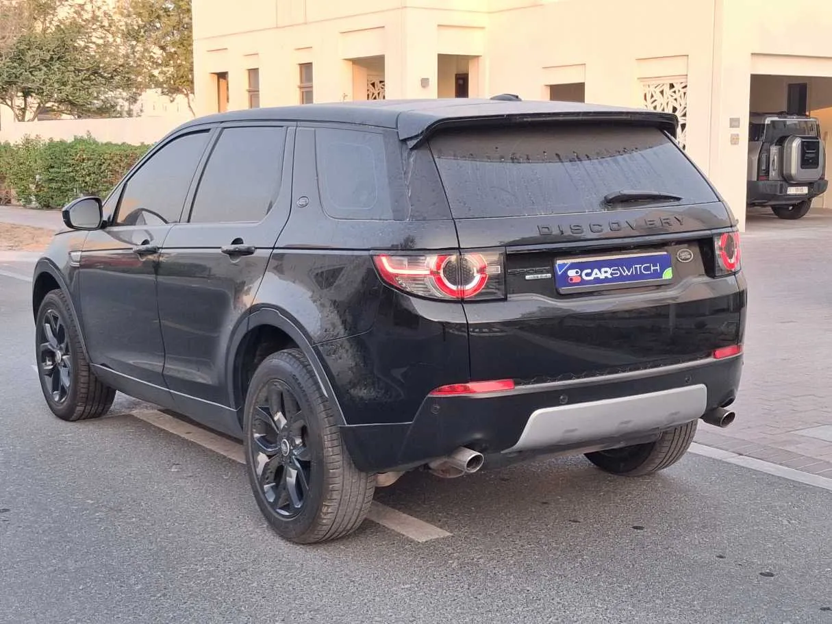 Car image 7