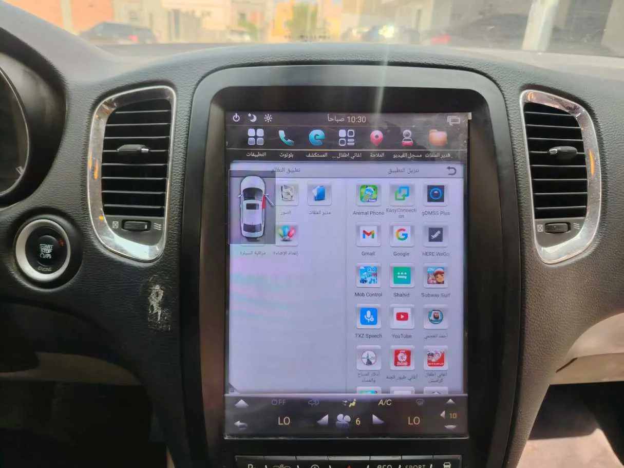 Car image 30