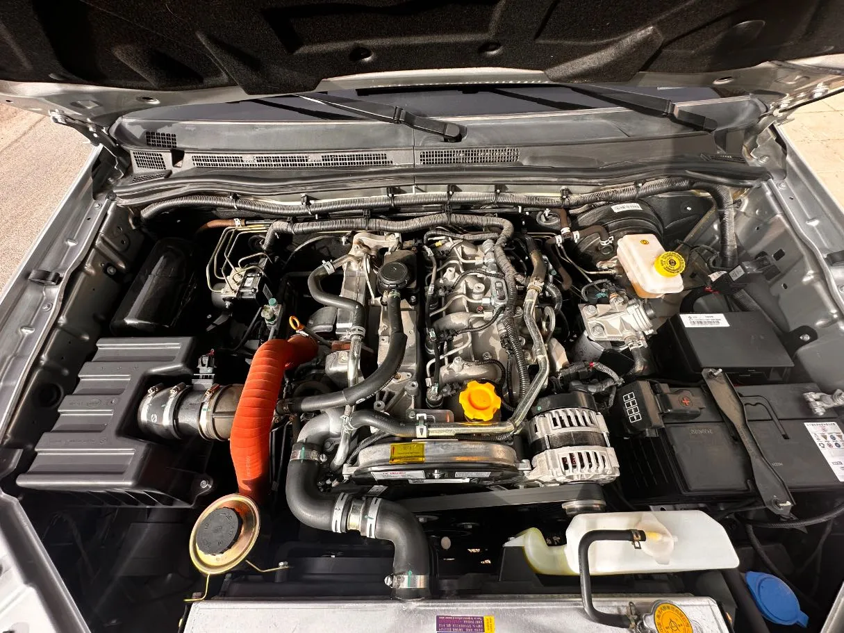 Car image 23