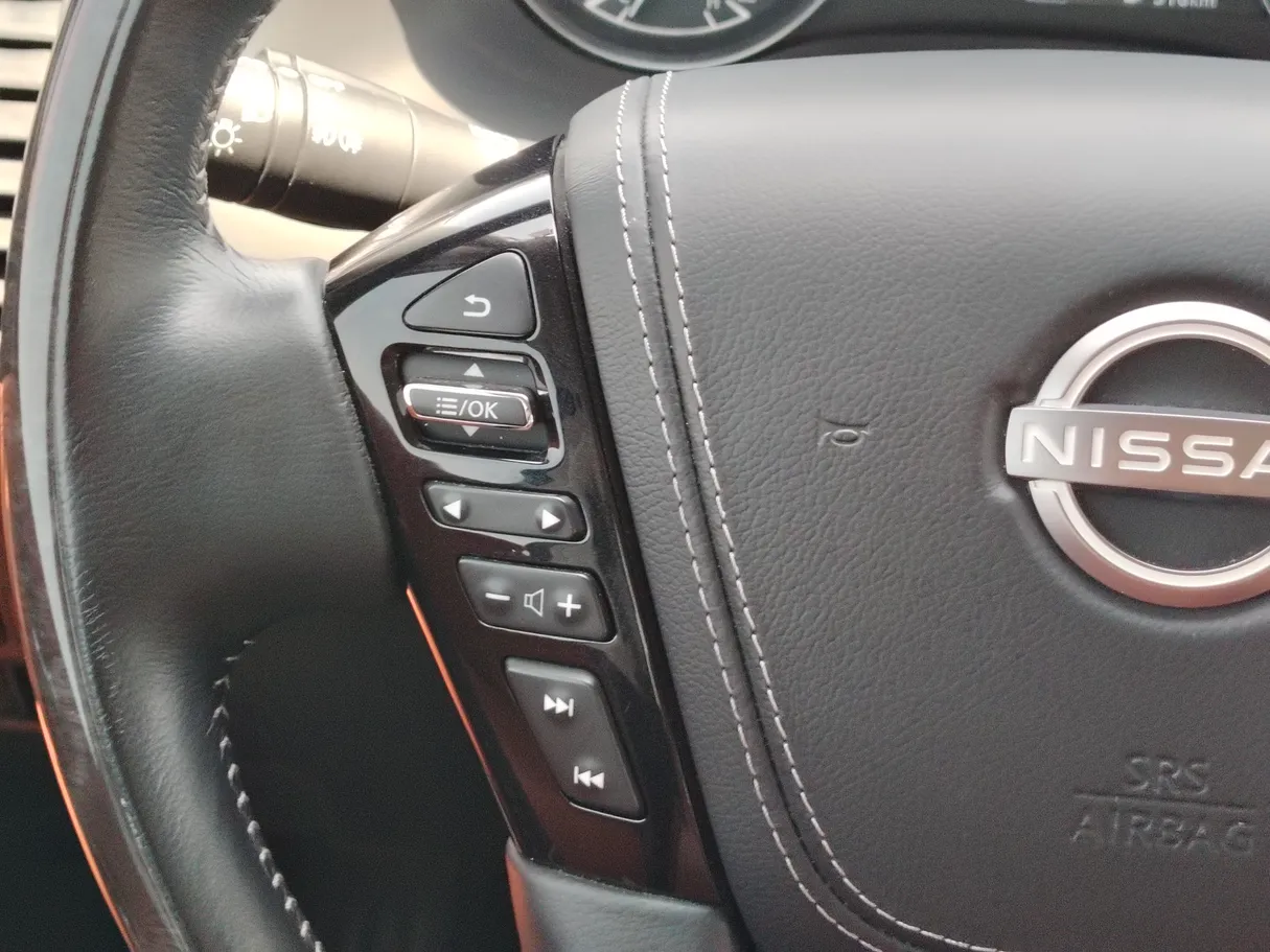 Car image 28