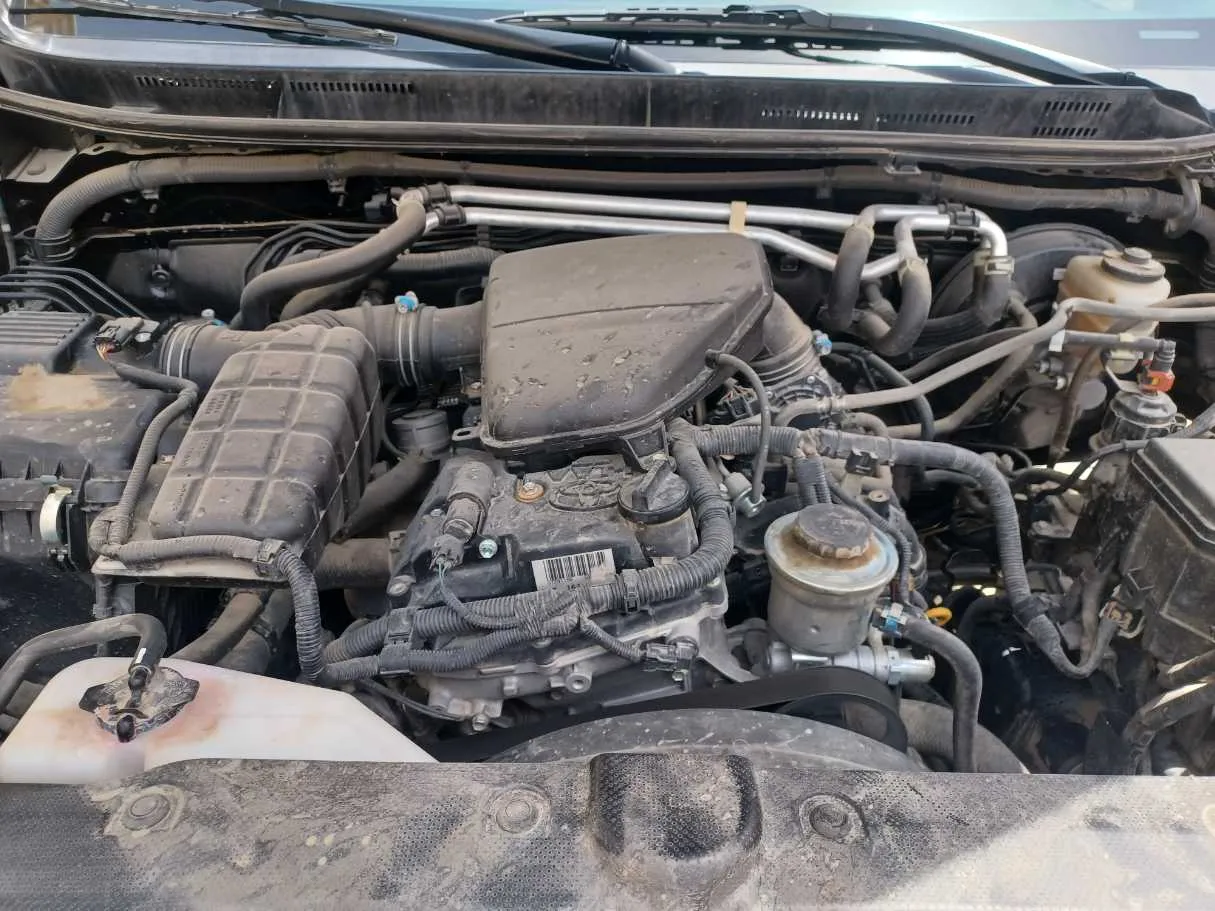 Car image 24