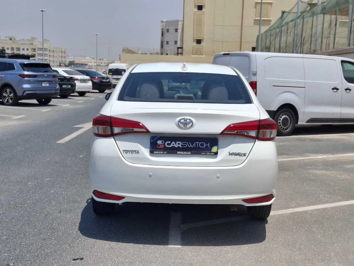 Car image 6