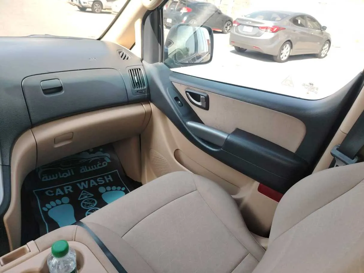 Car image 42
