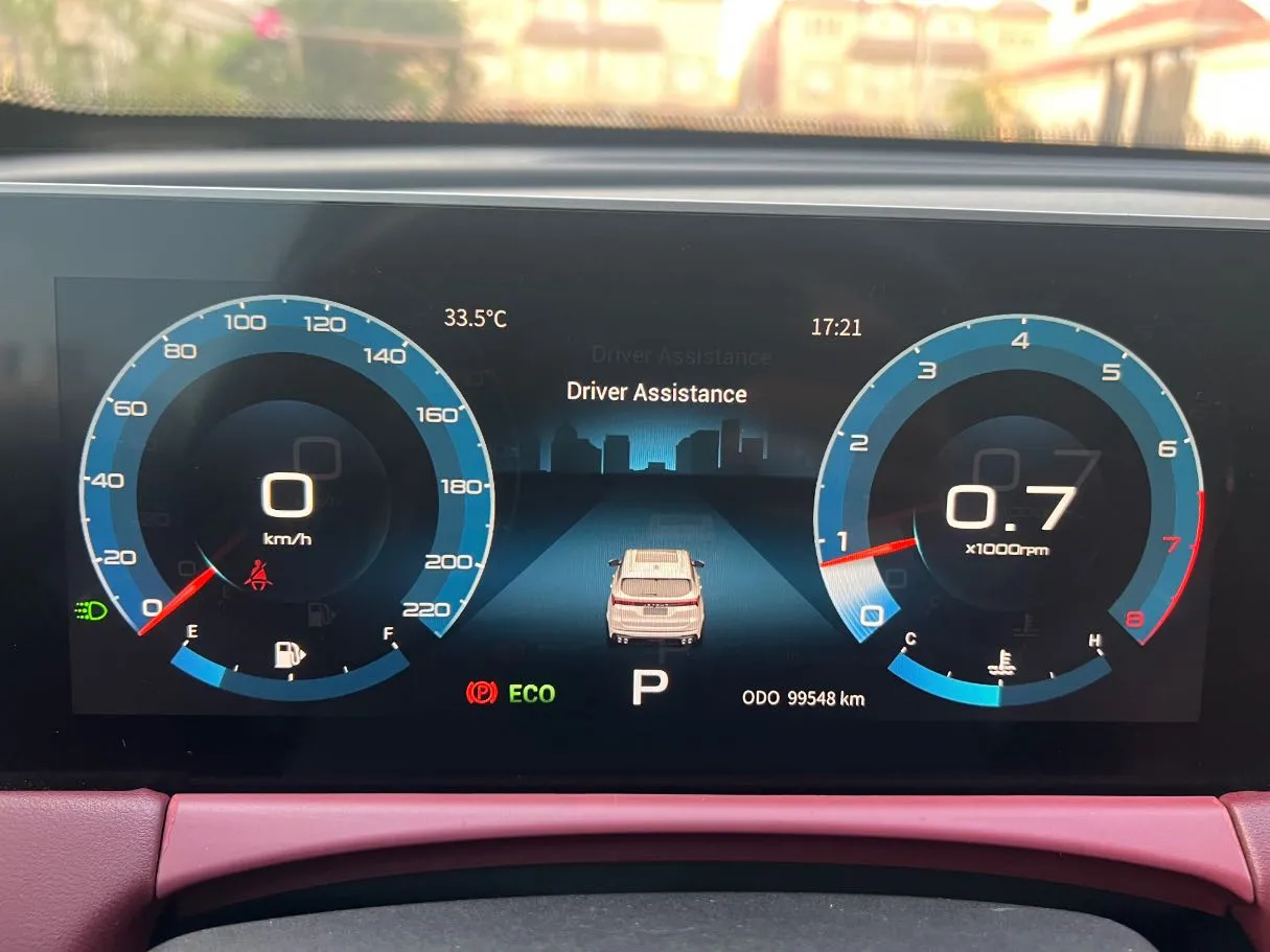 Car image 20