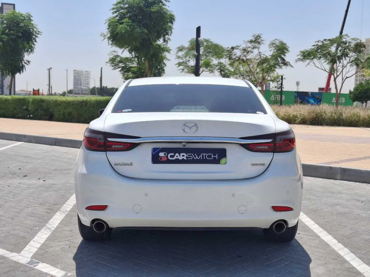 Car image 6