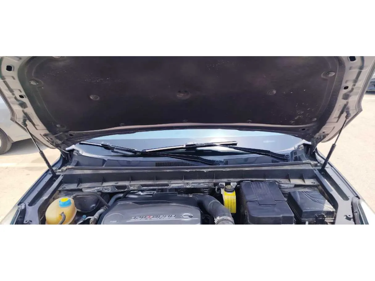 Car image 33
