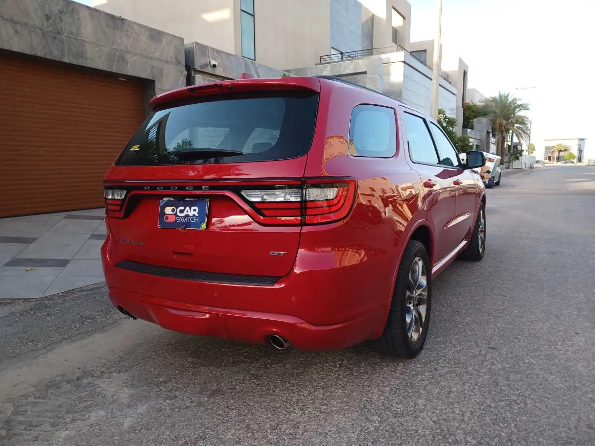 Car image 5