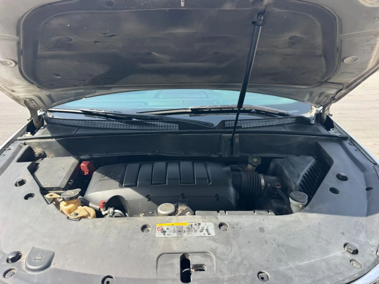 Car image 21