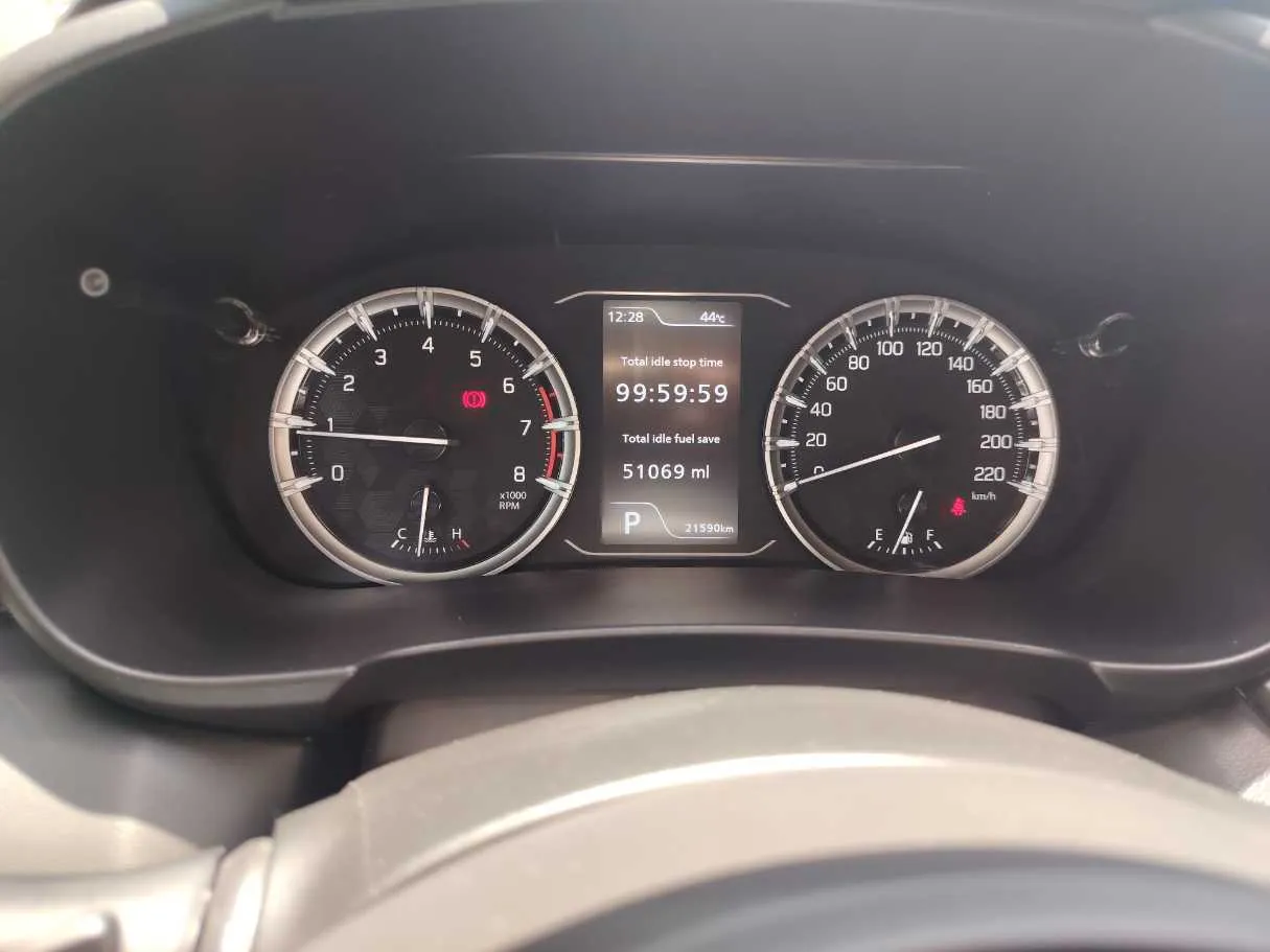 Car image 24