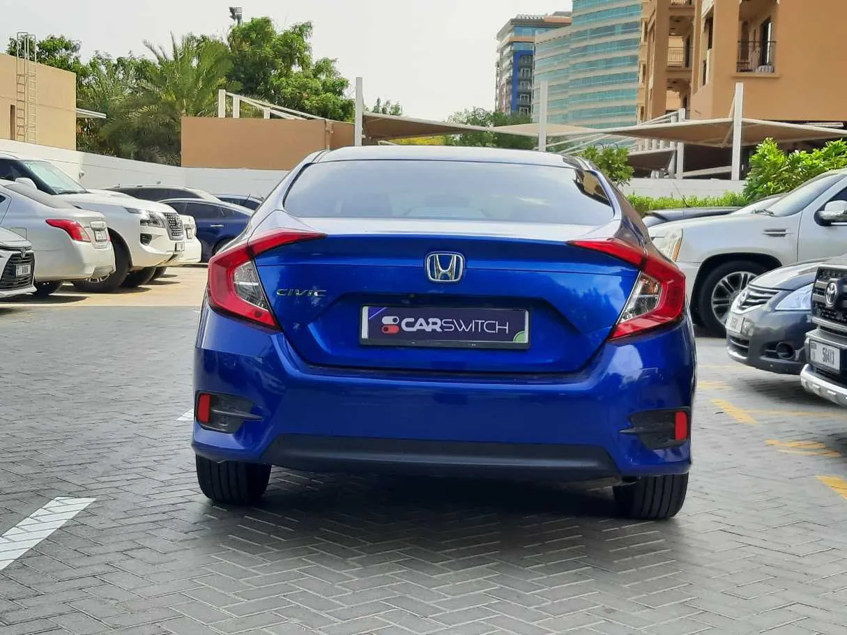 Car image 6