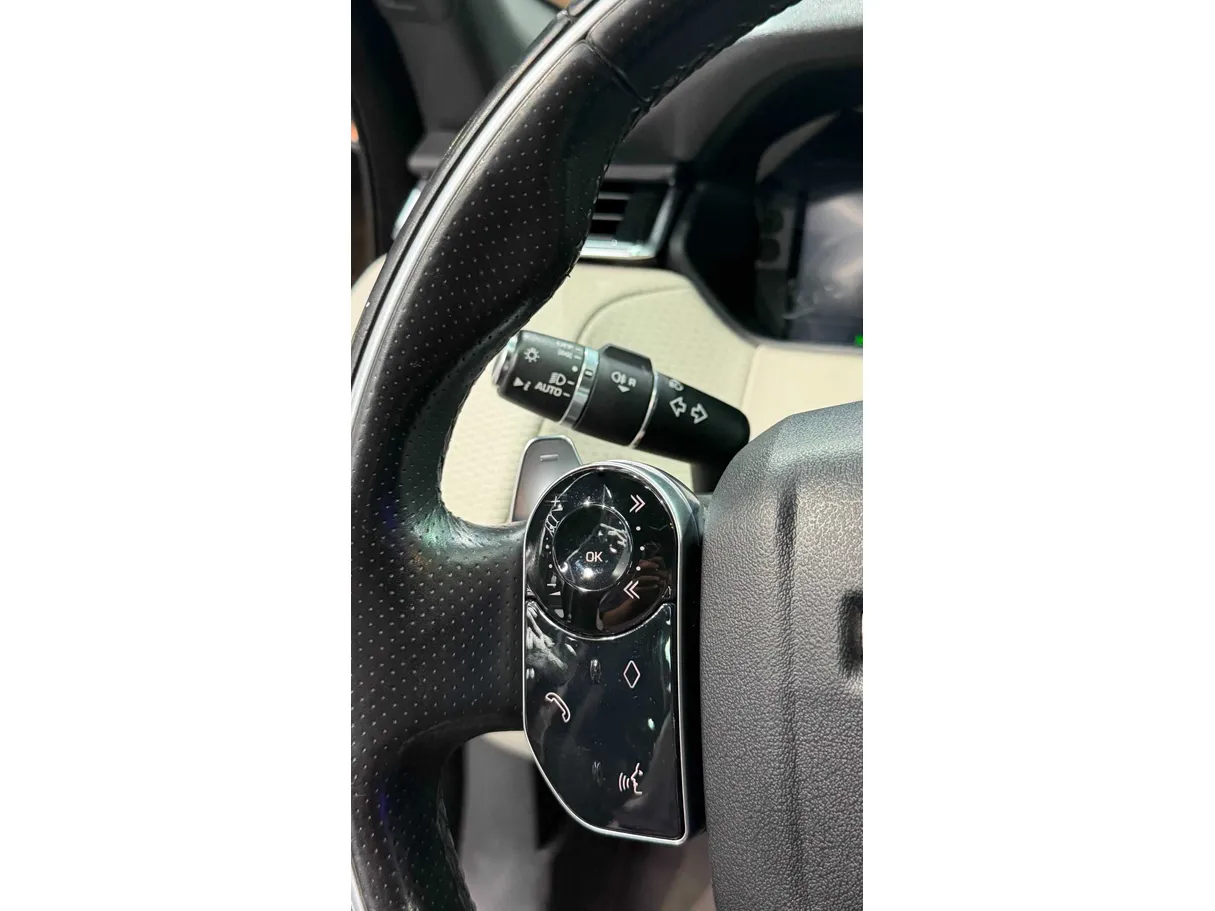 Car image 35