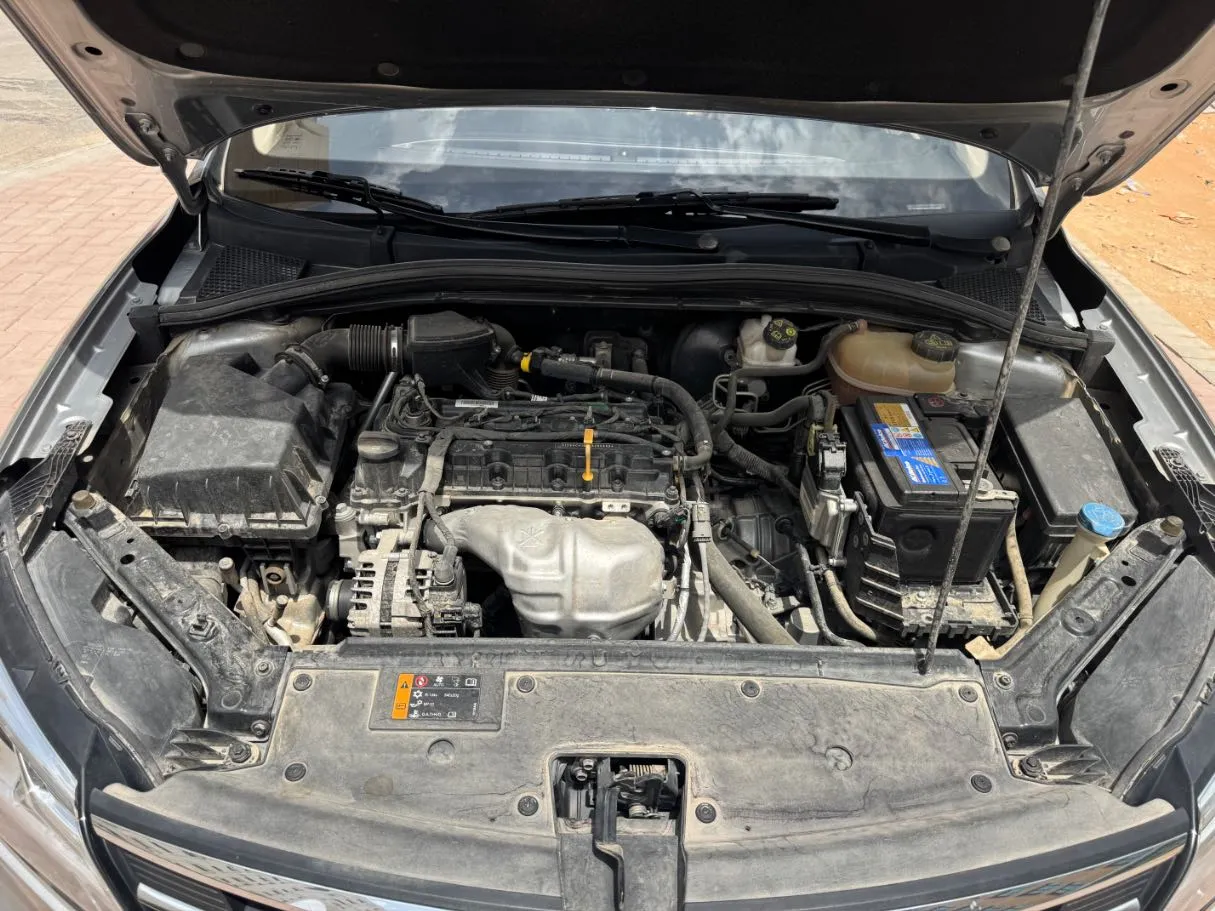 Car image 22