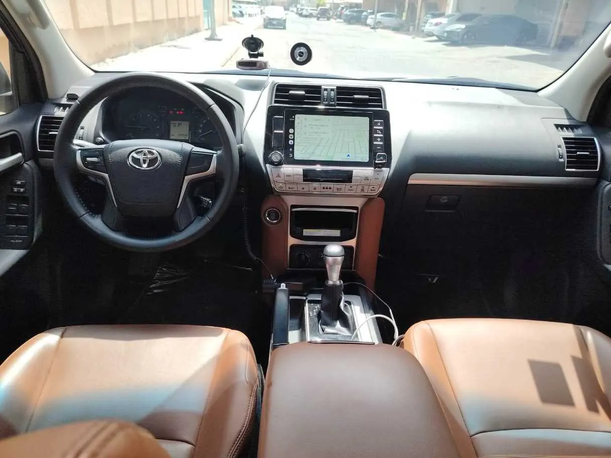 Car image 22
