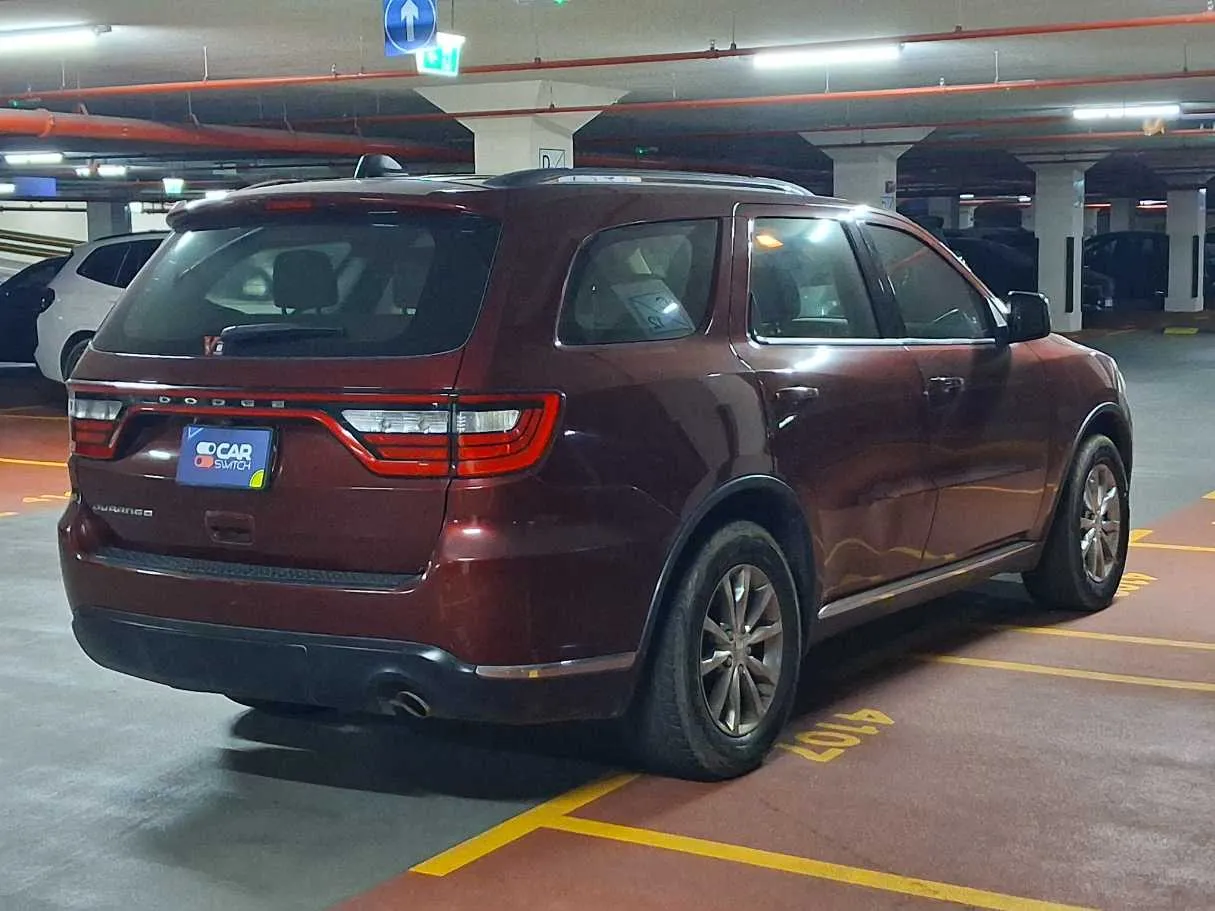 Car image 7