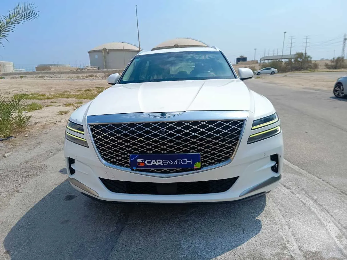 Car image 2
