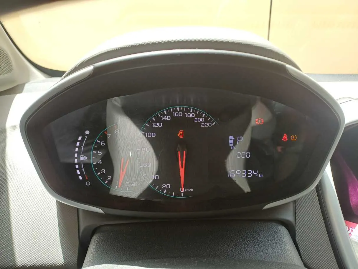 Car image 20