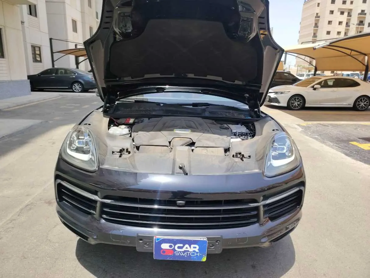 Car image 49