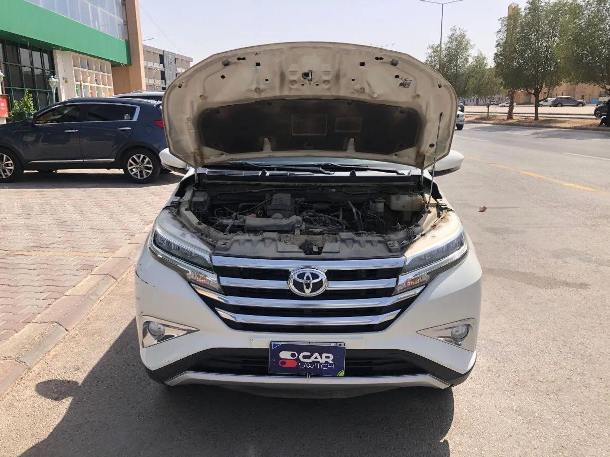 Car image 22