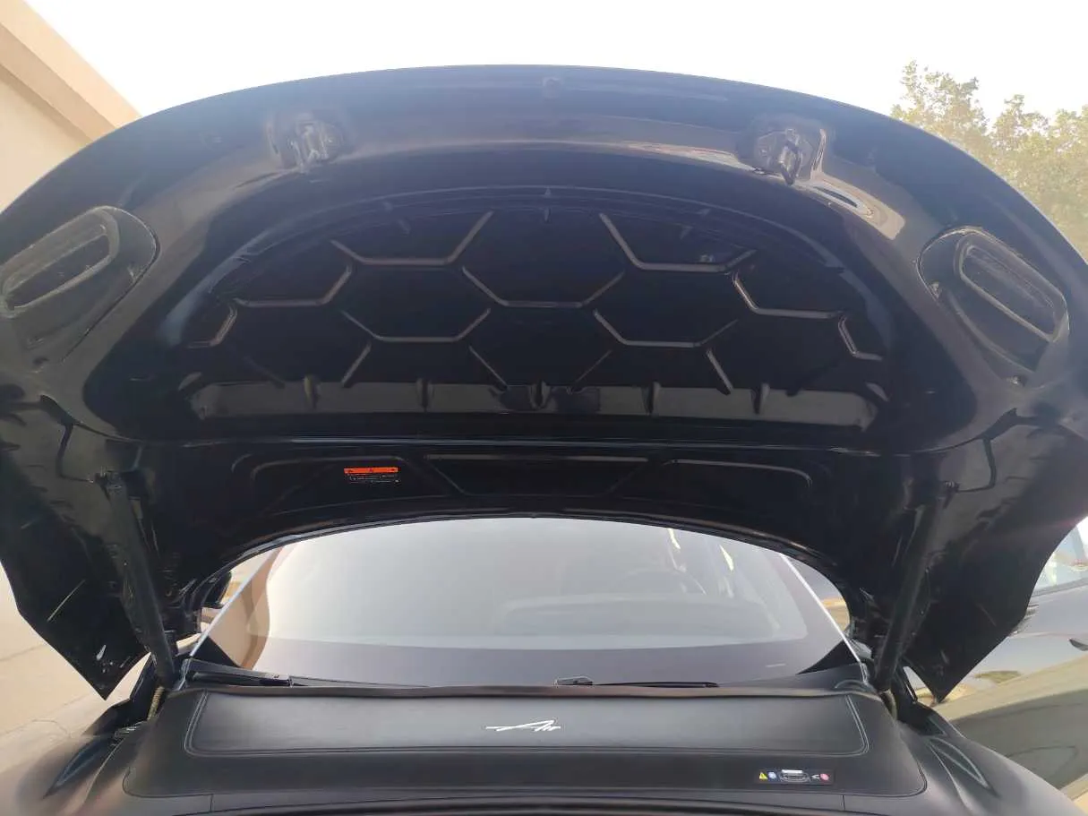 Car image 36