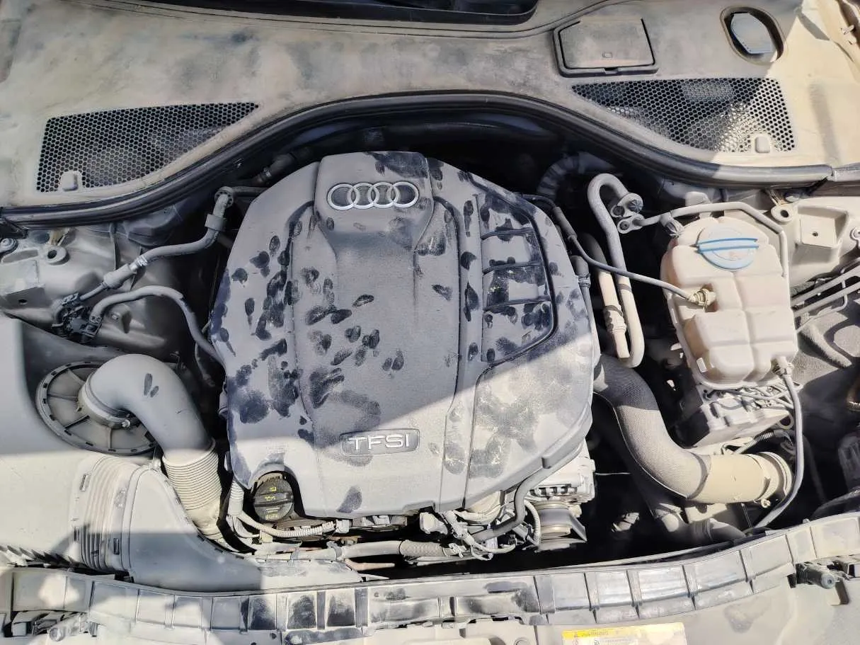 Car image 34