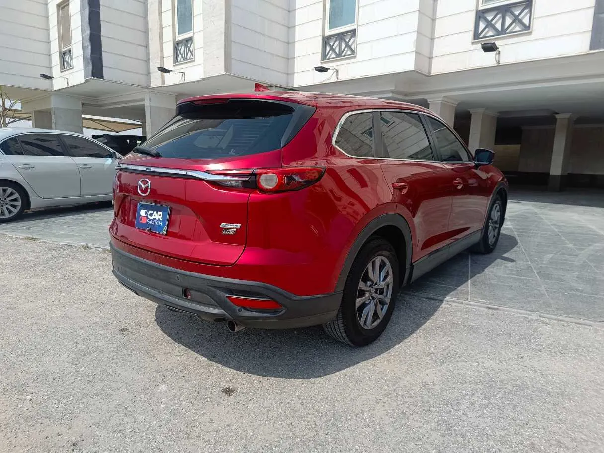 Car image 5