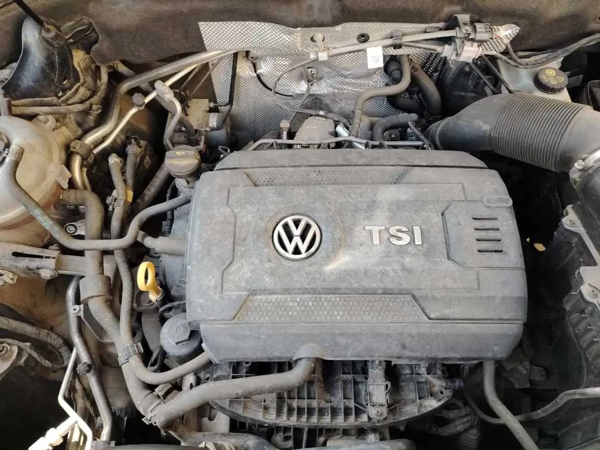 Car image 47