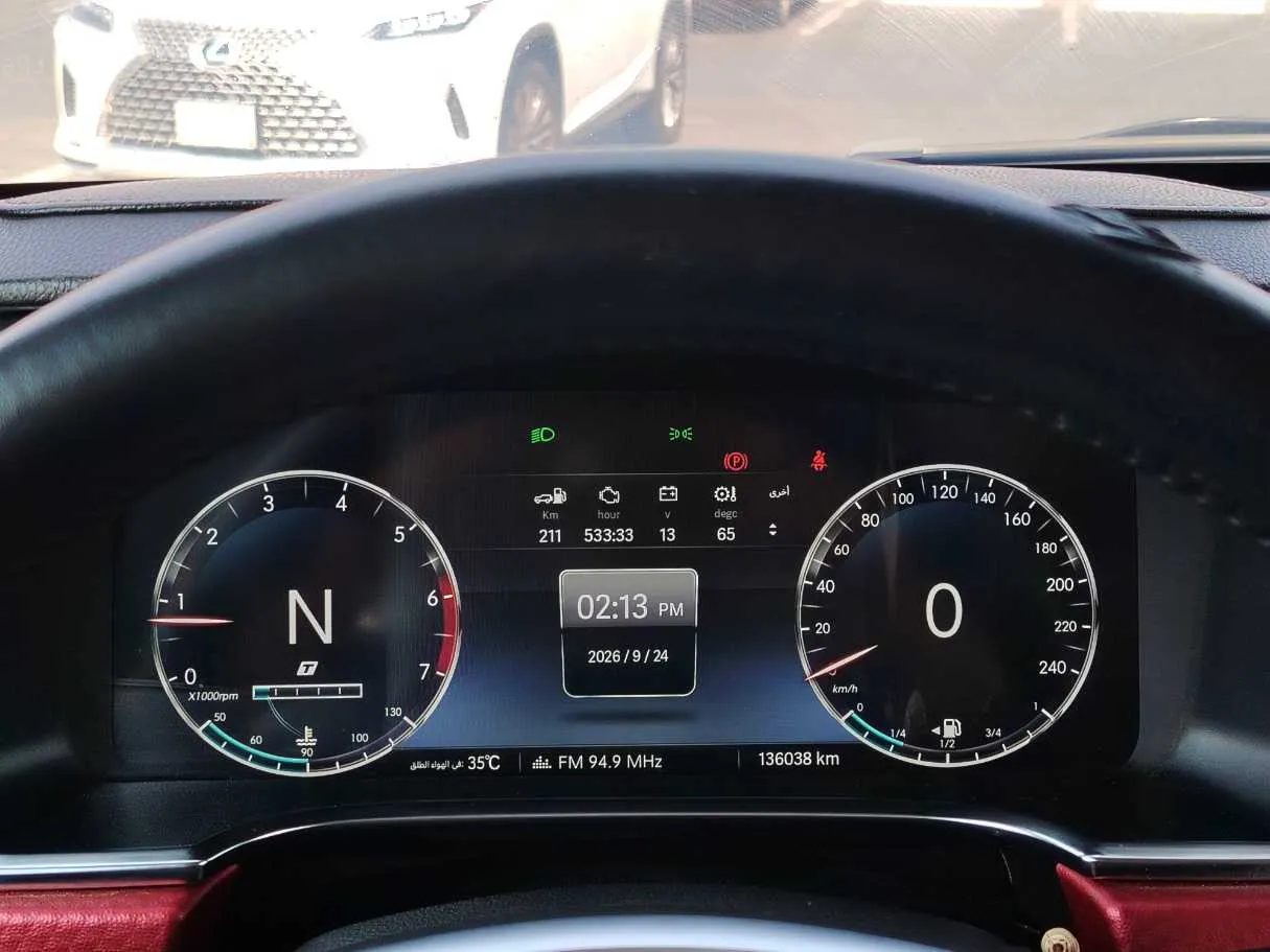 Car image 25