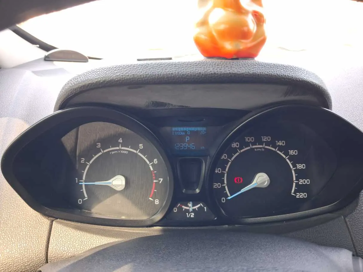 Car image 20