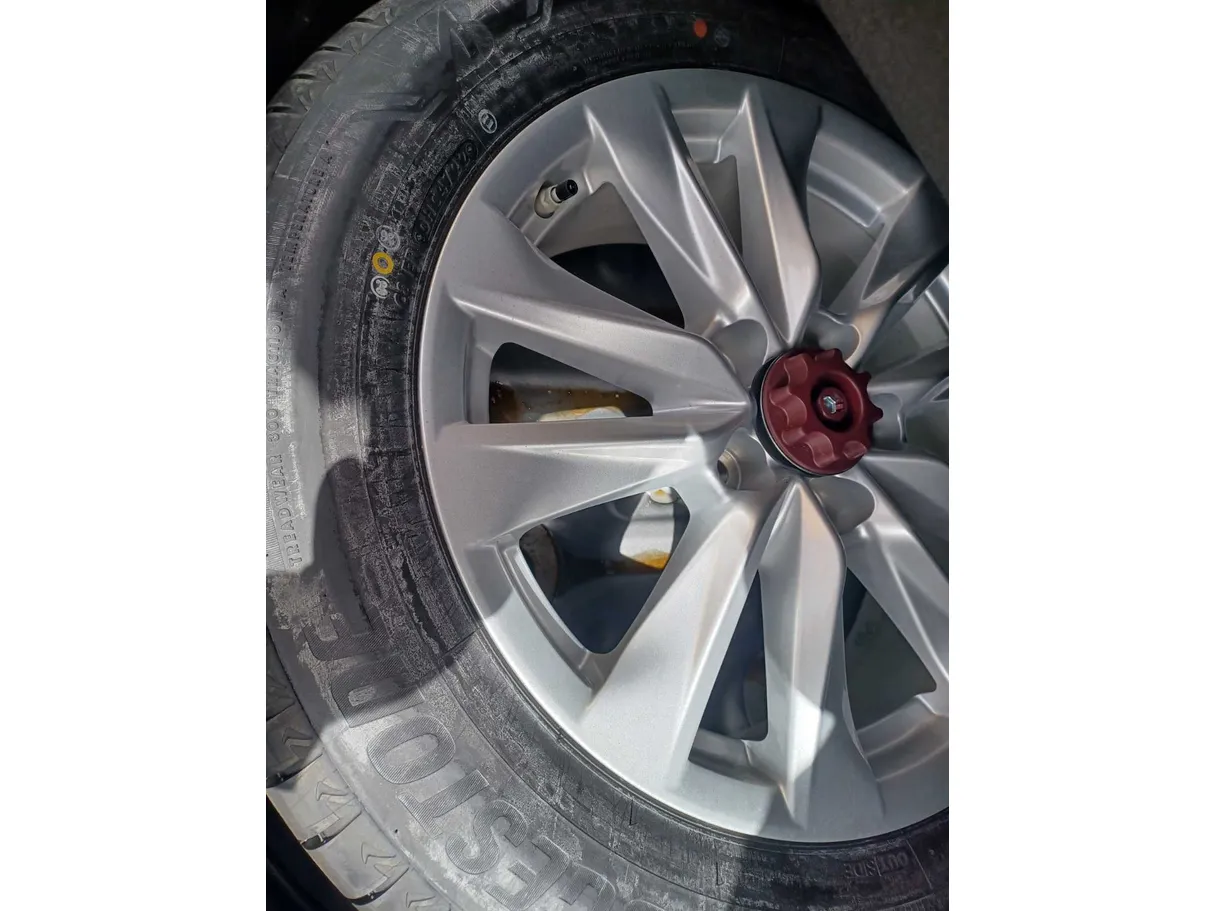 Car image 22