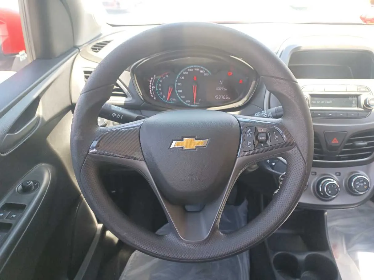 Car image 16