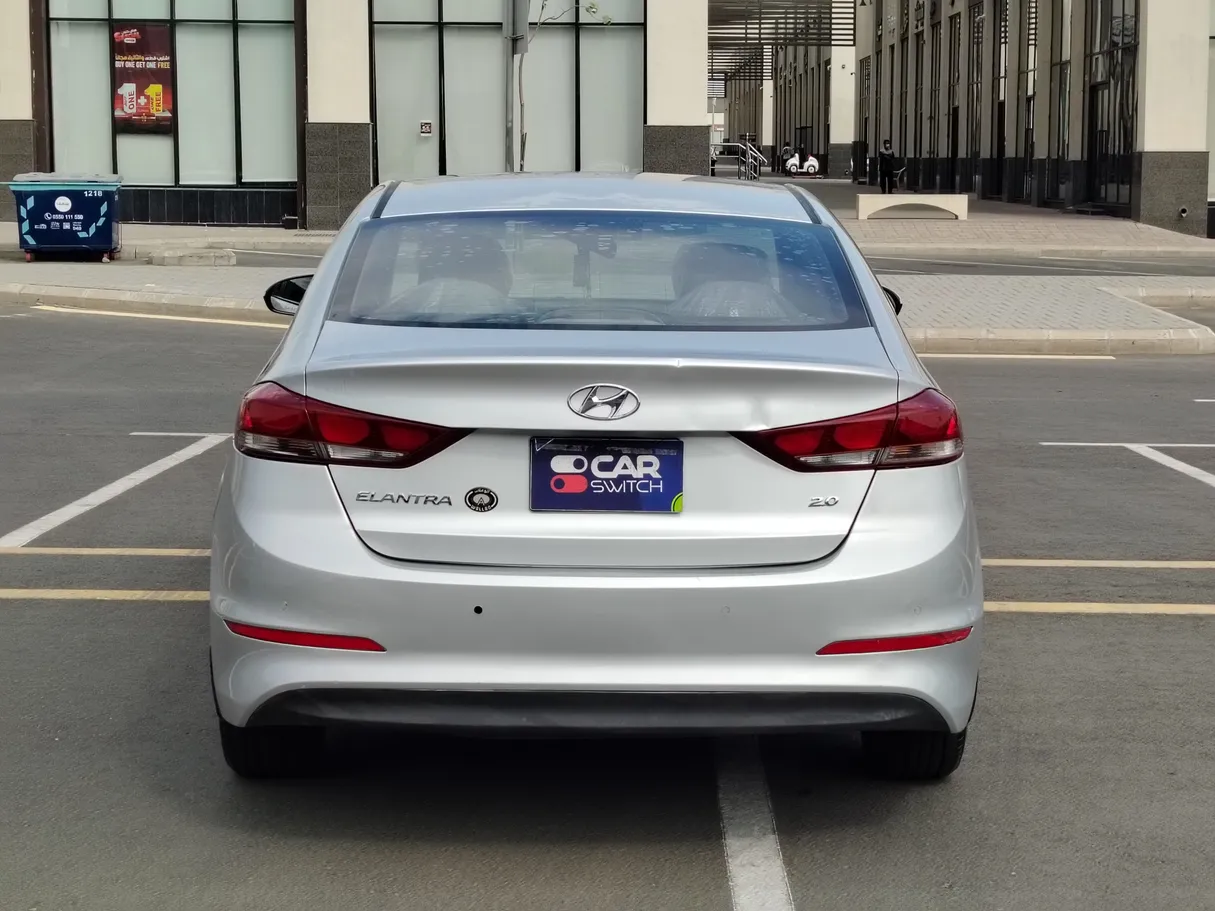 Car image 6