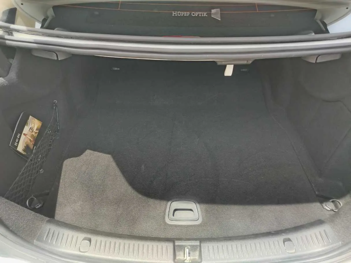 Car image 31