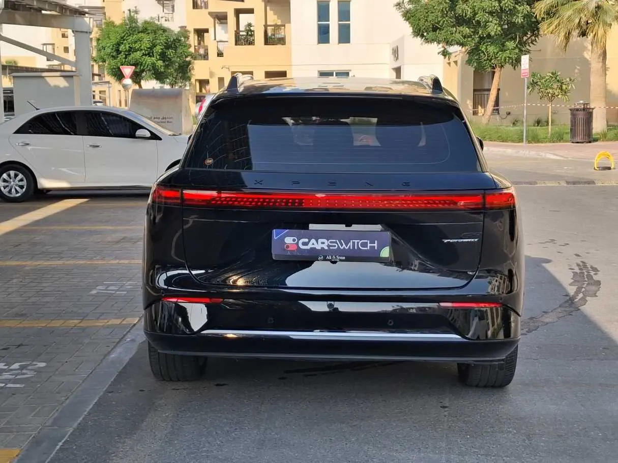 Car image 6