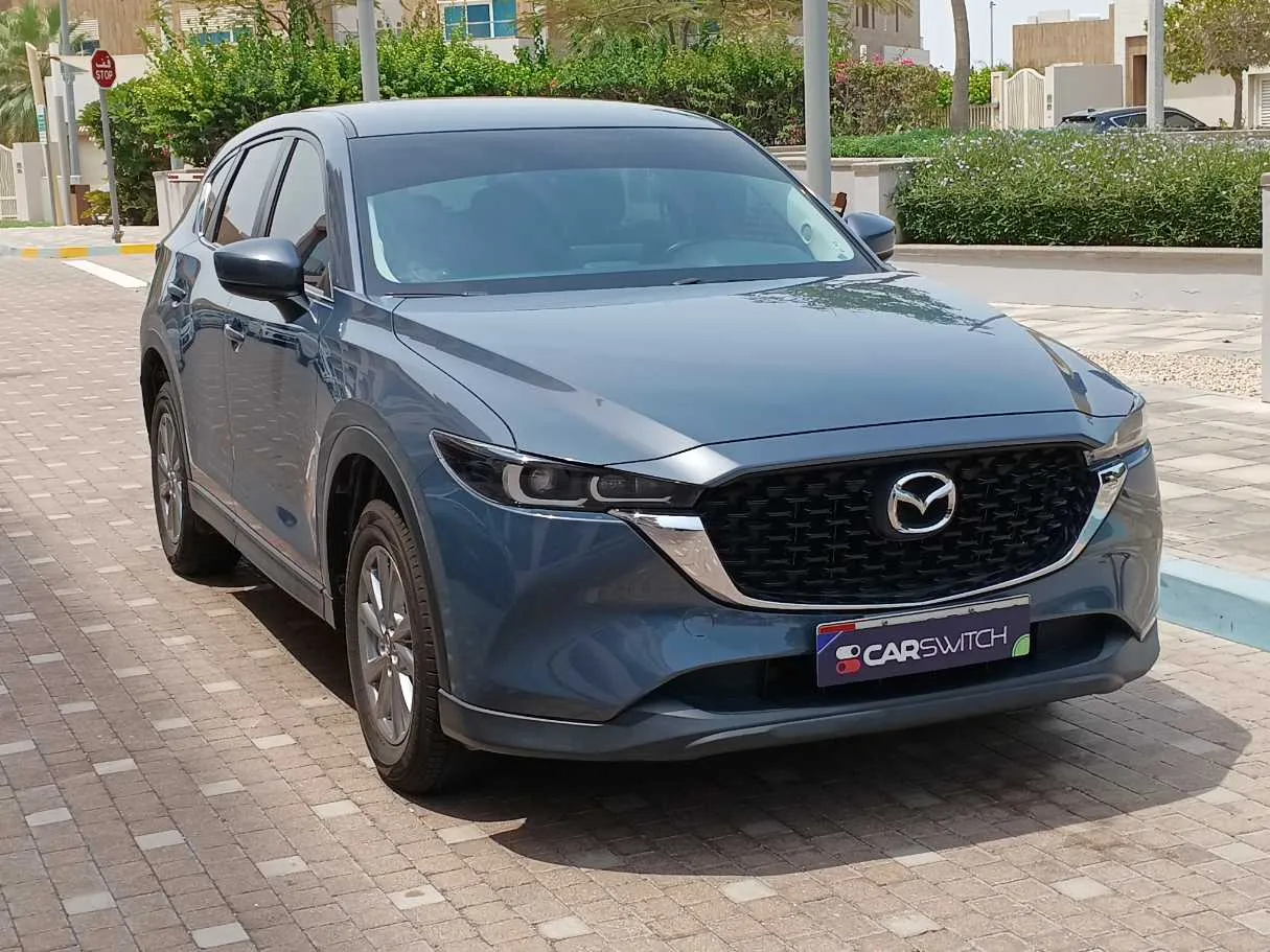 Car image 3