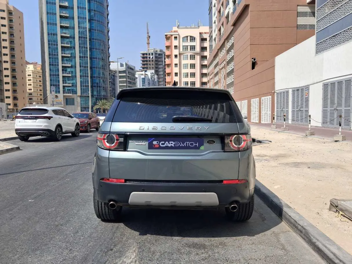 Car image 6