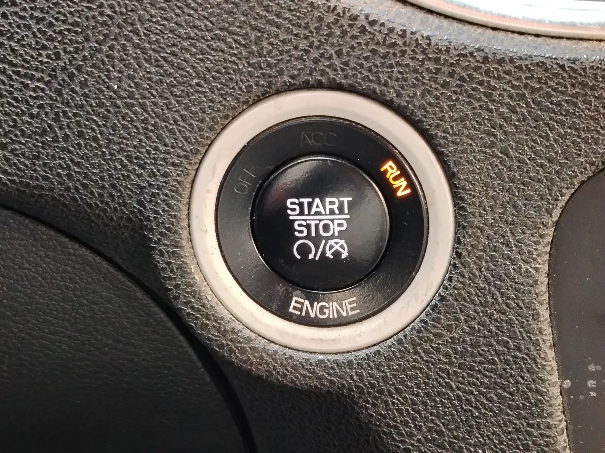 Car image 27