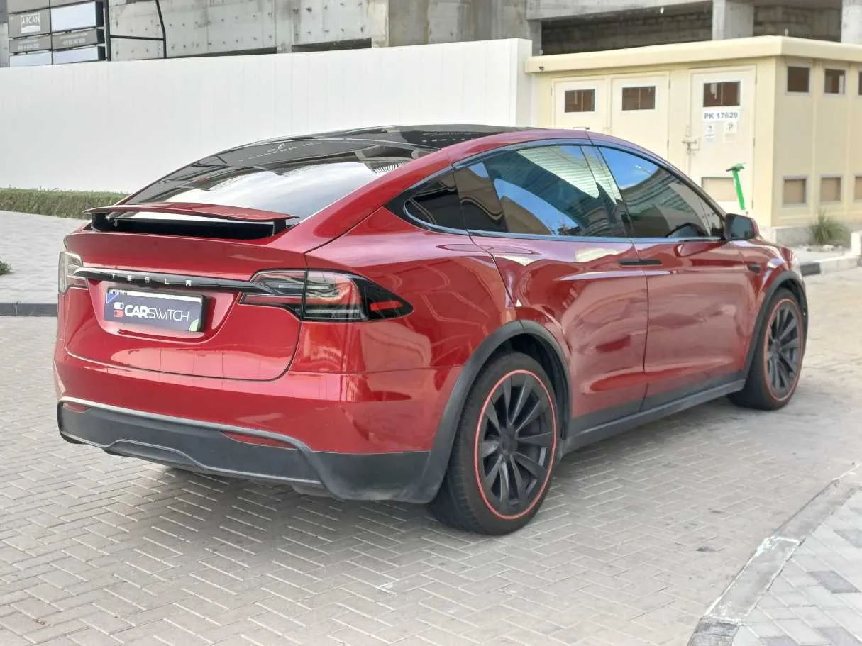Car image 5