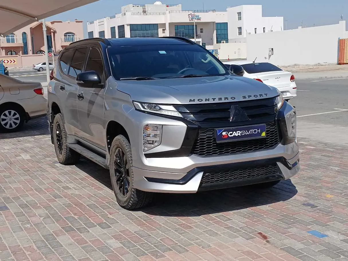 Car image 3