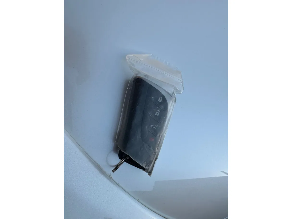 Car image 31