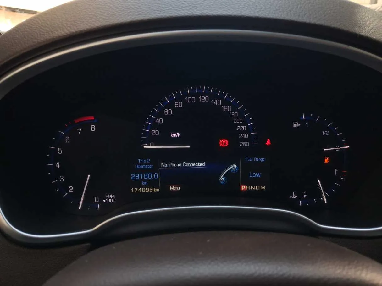 Car image 18
